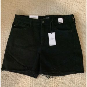 Judy Blue, black, mid rise short, size XL